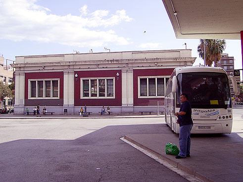 estació d'autobusos Meridiana/Fabra i Puig